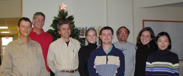 Bayesian Macro-Ecology Team - Photo: Shanshan Wu